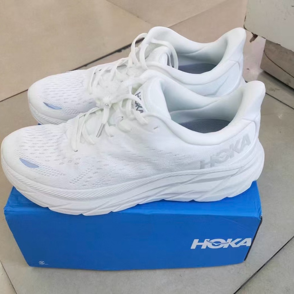 HOKA Novablast innovates running shoes
